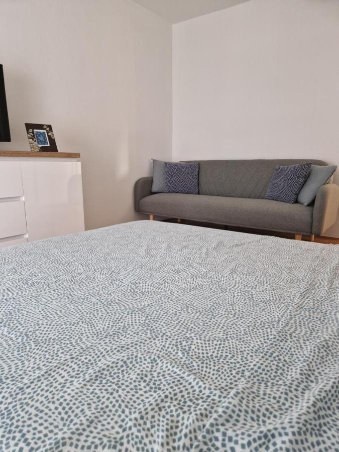 טוזלה Guesthouse Irac מראה חיצוני תמונה